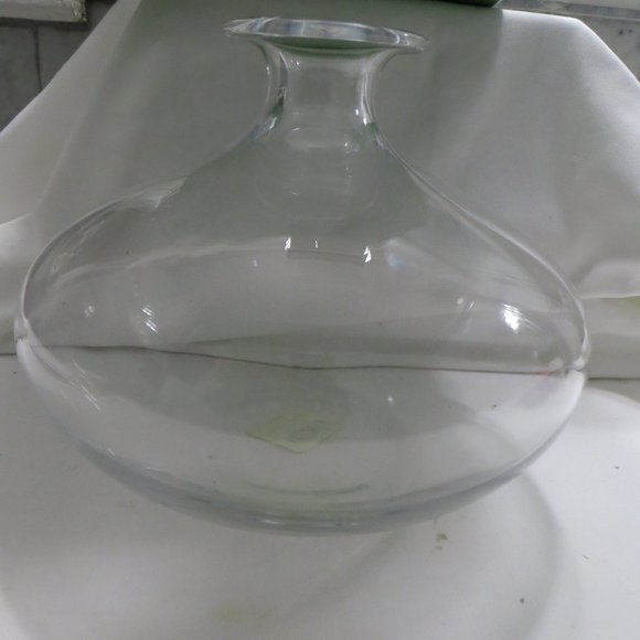 Kate Spade Hydrangea NonLead Crystal 6.25 PIA Vase - Picture 7 of 8